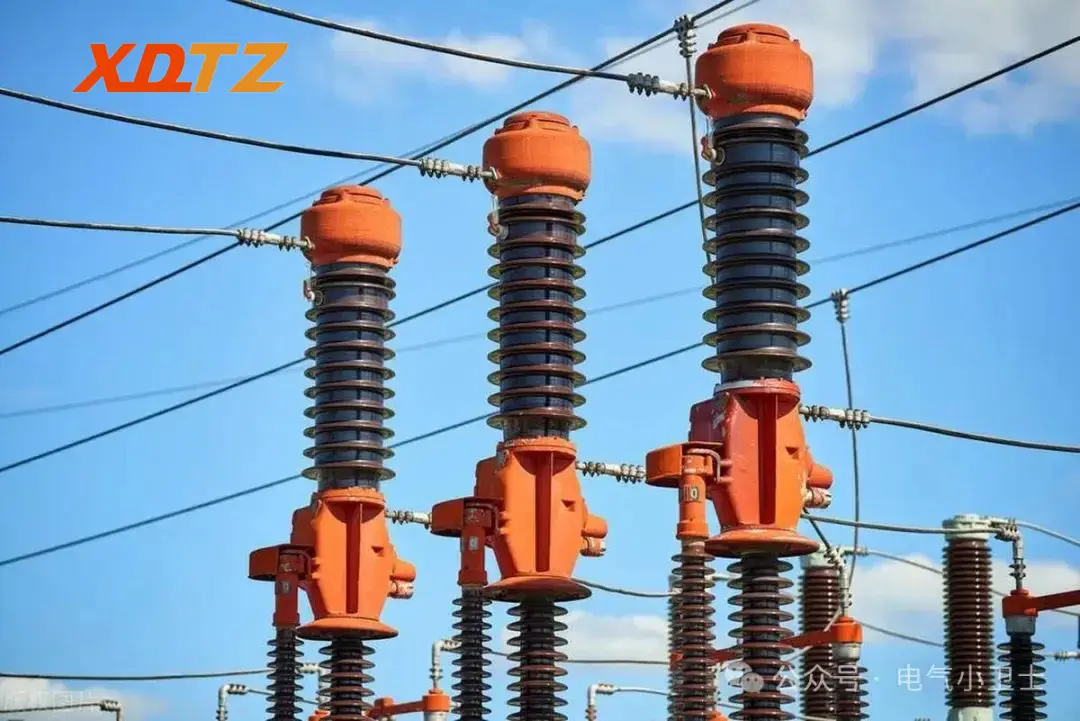 Why are the secondary phase voltages of a voltage transformer 100V and 100/3V? Why are the secondary phase voltages of a voltage transformer 100V and 100/3V?